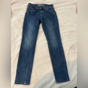 Old Navy Rockstar Girls Skinny Jeans Size 8 Medium Wash